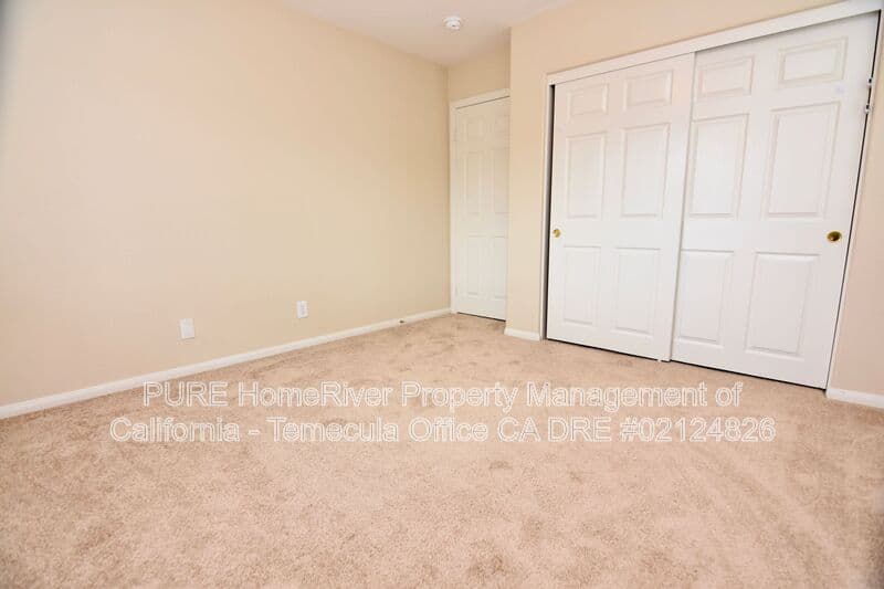 Temecula House: 41716 Monterey Pl