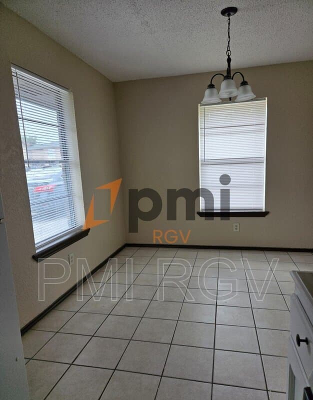 McAllen Condo: 2912 N 29th Ln