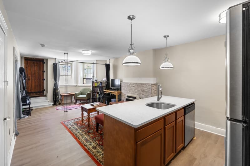 Syracuse Condo: 1107 East Genesee Street - B