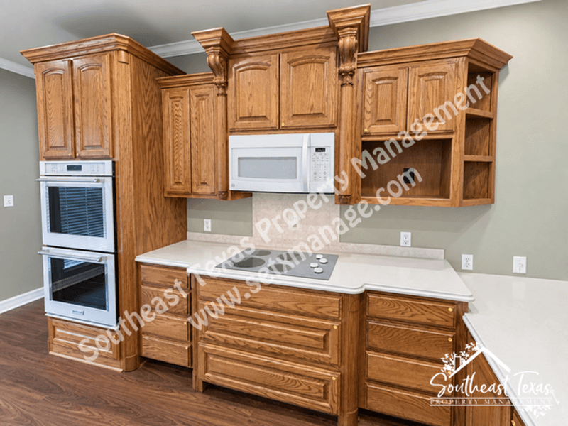 Beaumont House: 11320 Cathryn Lane