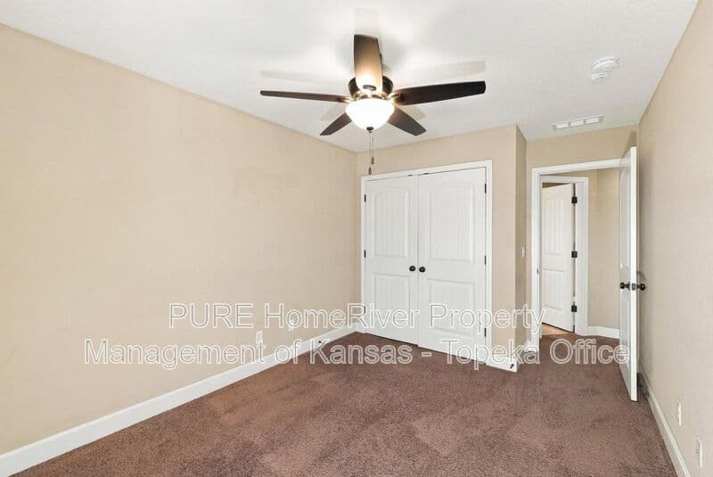 Kansas City House: 9426 N Lenox Ave