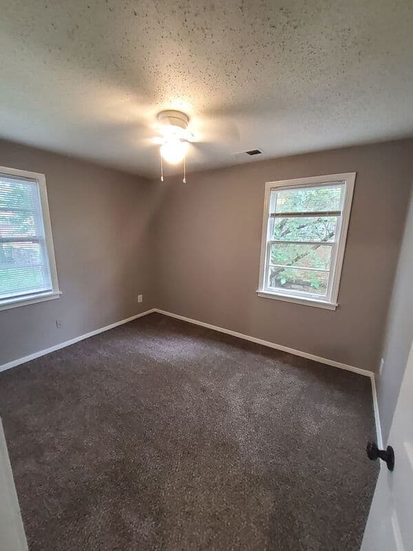Memphis House: 1500 E Alcy Rd