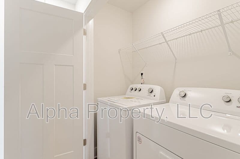 Greenville Townhome: 302 Marston Ln