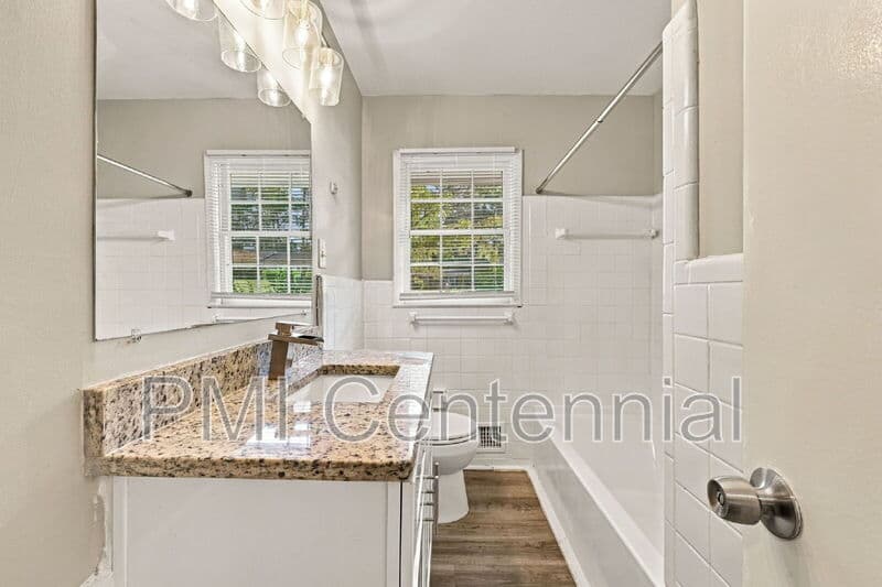 Decatur House: 3438 Springside Drive