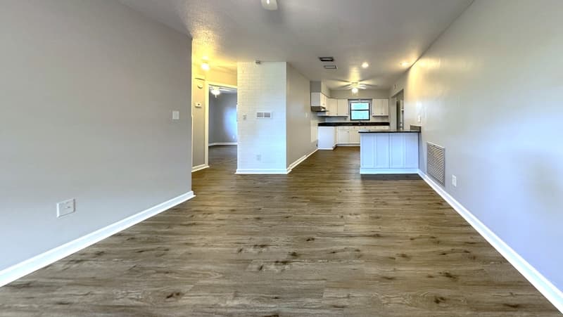St. Petersburg House: 758 62nd Avenue North