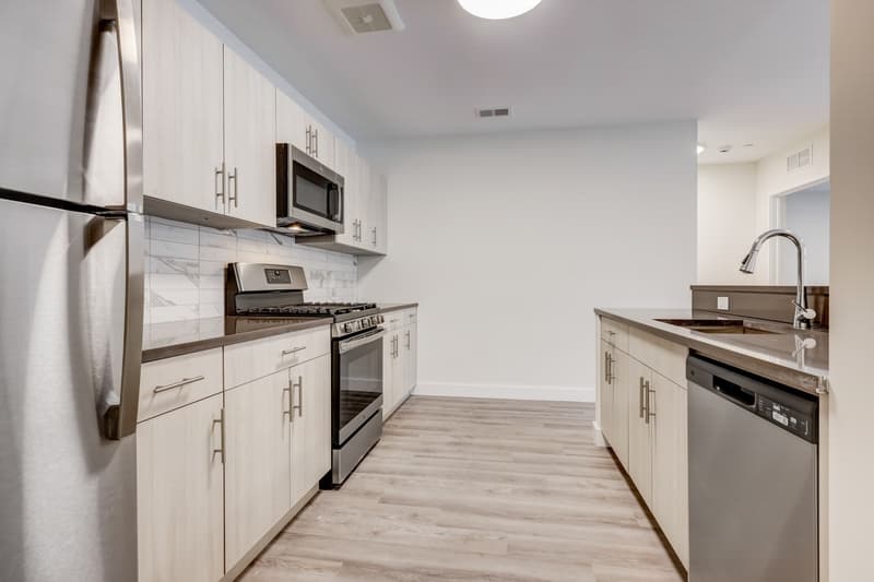 City of Orange Condo: 416 Highland Ave - 312