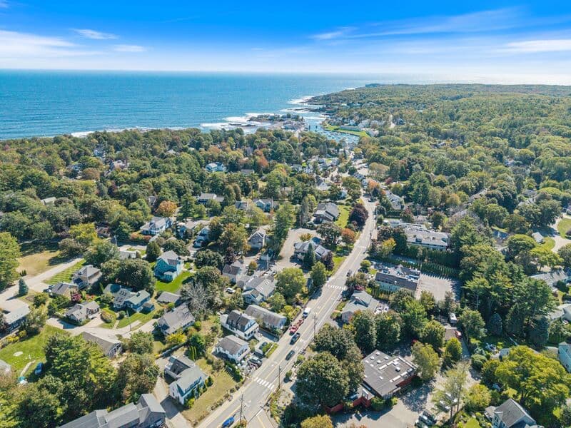 Ogunquit House: 240 Shore Road