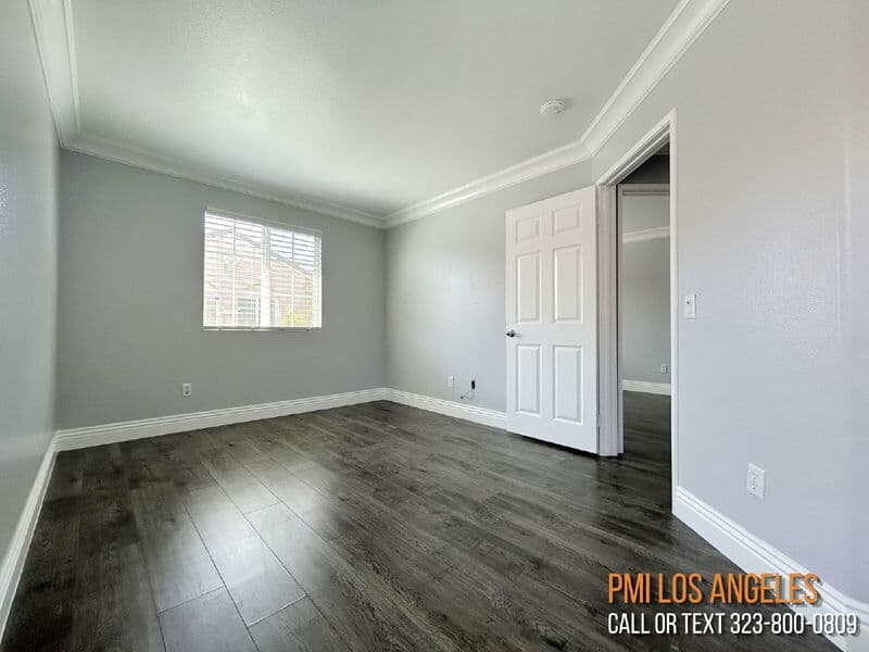 Pacoima House: 12445 Sonoma Drive