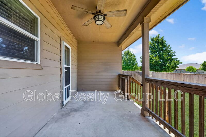 San Antonio House: 14918 Goldfinch Wy