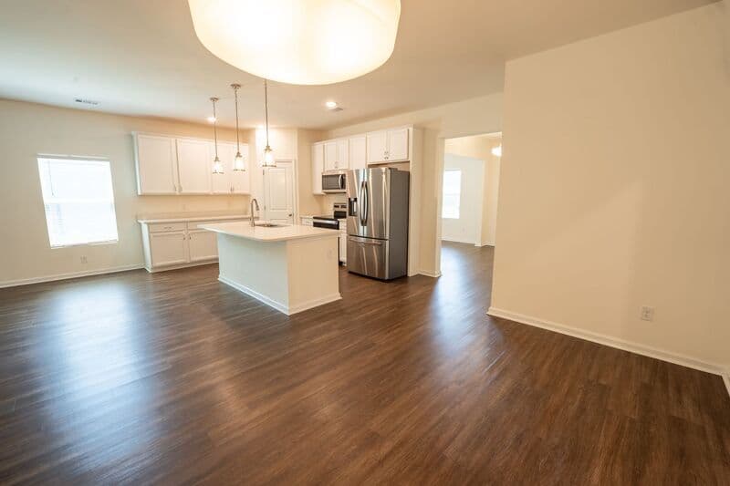 Richmond Hill House: 66 Rimmon Ct