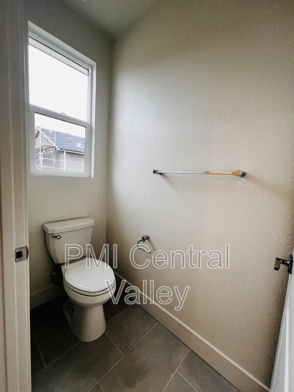 Manteca House: 3275 Hayduke Street