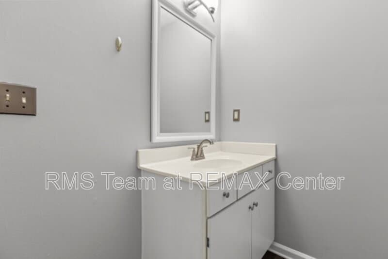 Lawrenceville House: 2979 Sentinel Cir