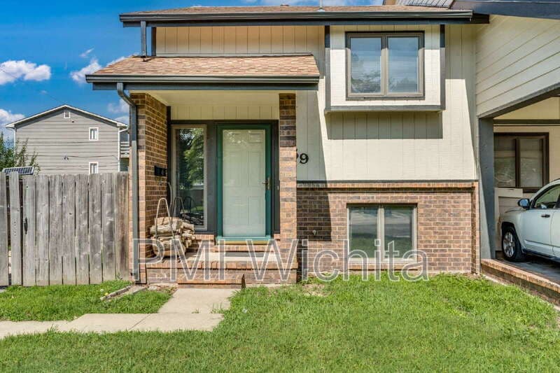 Wichita Condo: 759 N Illinois St