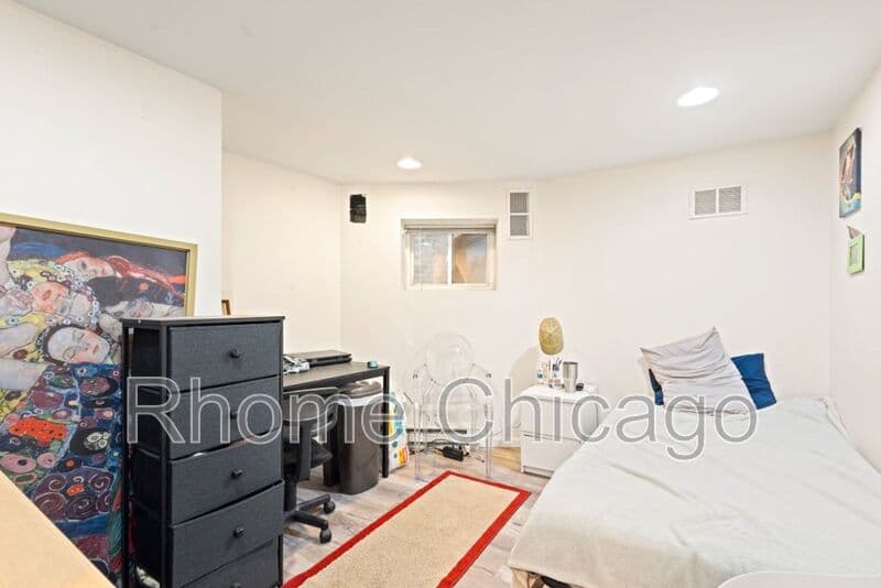 Chicago Condo: 6115 S Drexel Ave