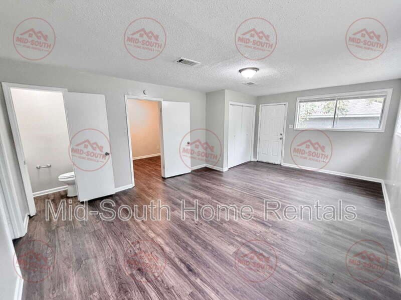 Memphis House: 3161 Gilmore Rd