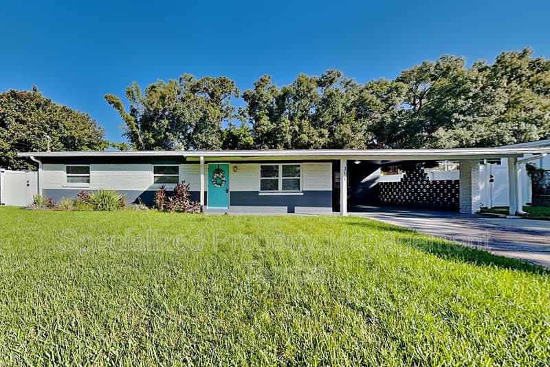 Tampa House: 311 W Fern St