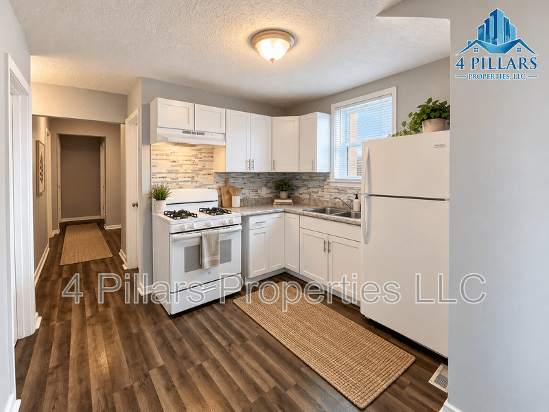 East Chicago Condo: 1311 E Columbus Dr