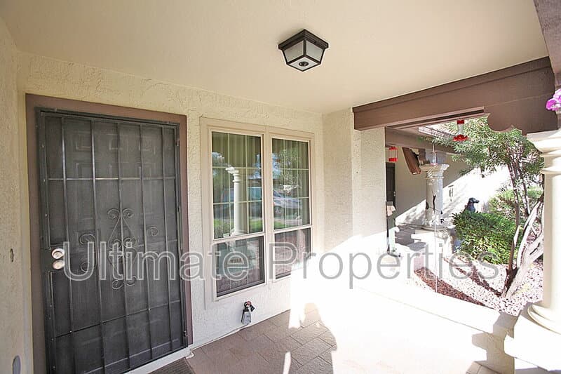 Peoria House: 8140 N 107th Ave