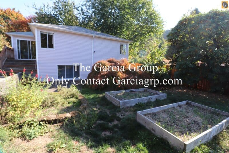 Portland House: 3515 NE 90th Ave