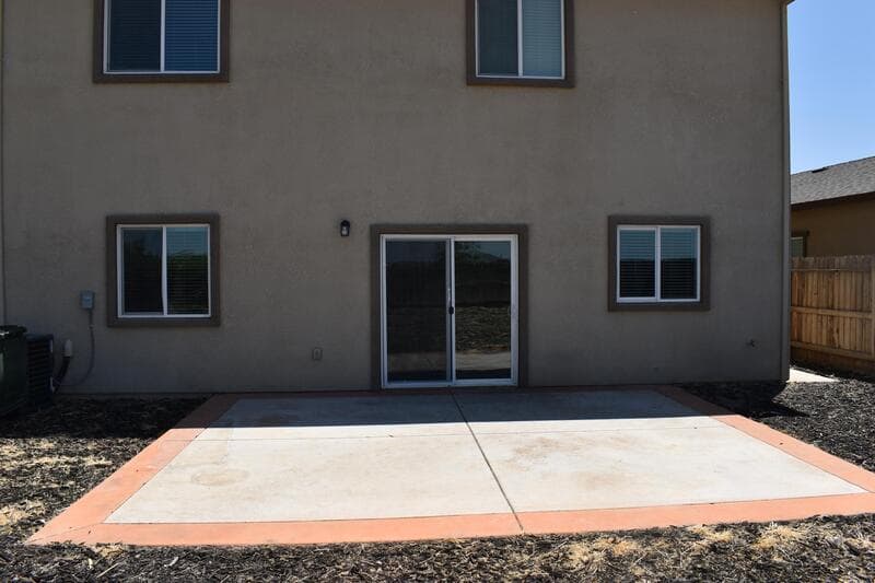 Merced House: 4297 Freemark Avenue