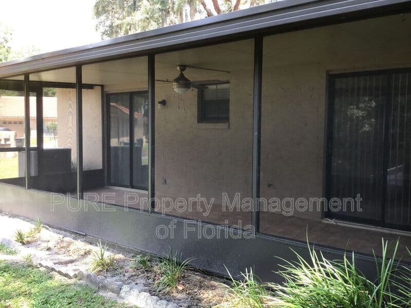 Ocala House: 1902 SW 35 Avenue
