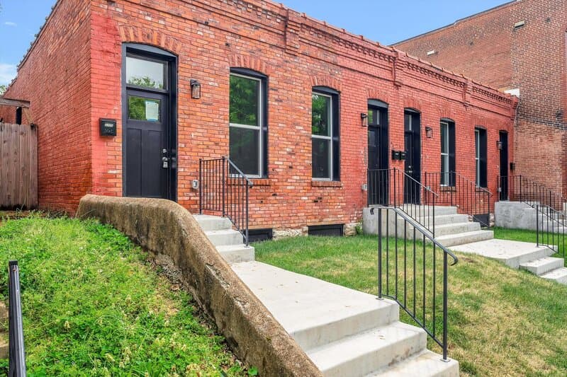St. Louis Condo: 3322 Michigan Avenue
