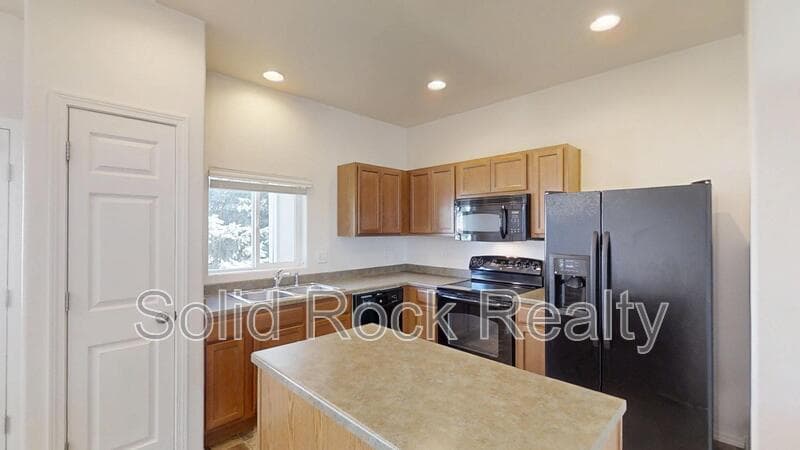 Fountain Condo: 7358 Countryside Grove - 1