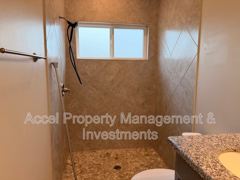 Mission House: 500 S Paseo Del Rey Rd