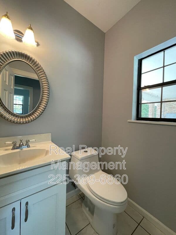 Denham Springs House: 25491 Plantation Ave.