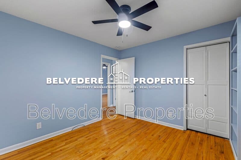 Greensboro House: 3931 Manila Road