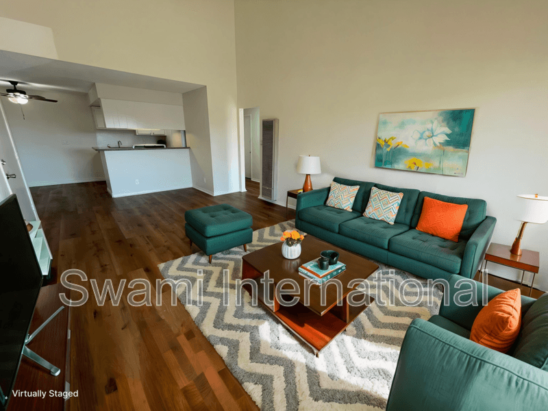 Bellflower Condo: 10030 Rosecrans Ave.