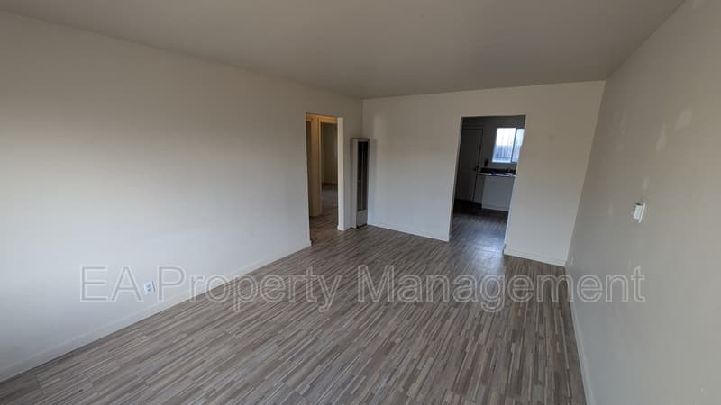 Albuquerque House: 1010 Palomas Drive SE
