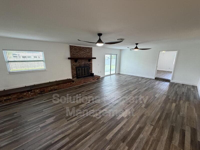 Merritt Island House: 510 Orange Ave