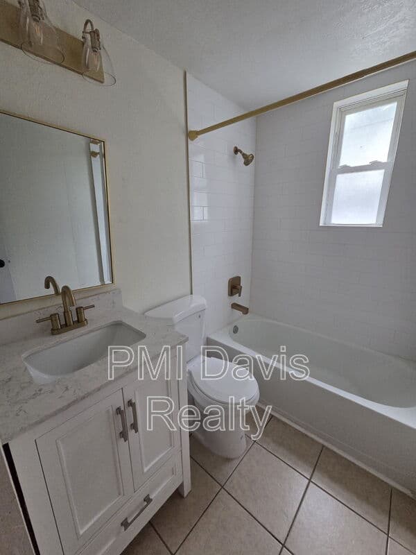 Jacksonville Condo: 5838 Yellow Pine Court