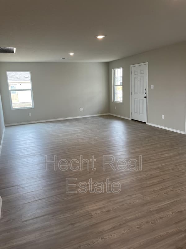 Converse House: 3306 Carducci Drive