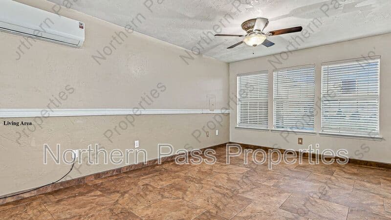 El Paso House: 6236 Antelope