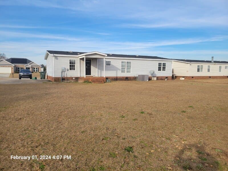 Kathleen House: 101 Gibson Circle