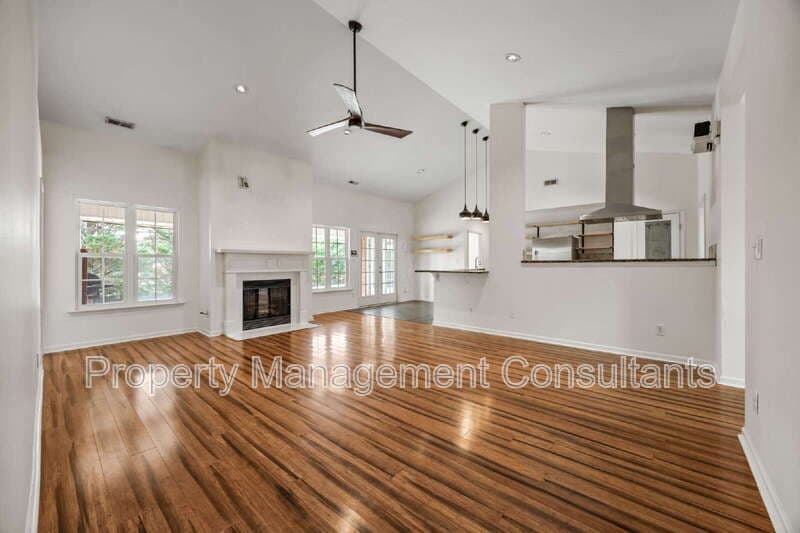 Harvest House: 125 Cold Springs Drive