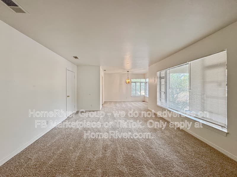 Dallas House: 2627 Wynnewood Dr