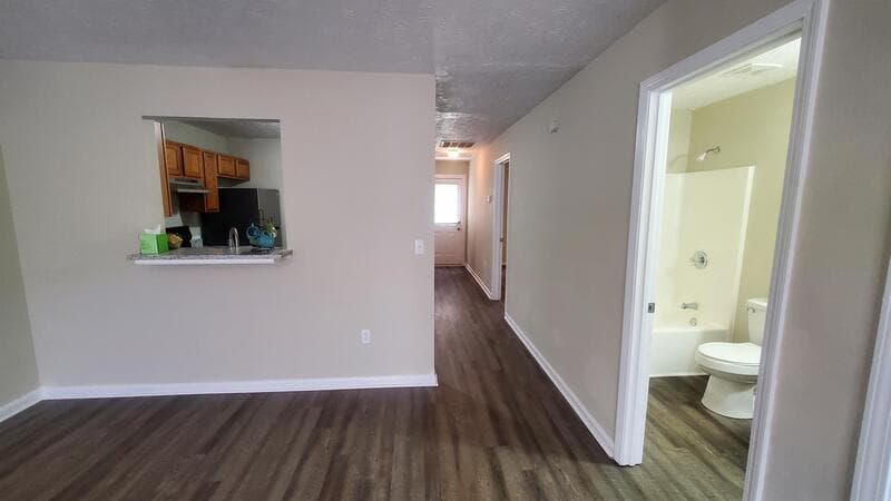 Madison Condo: 1114 B Micha Way