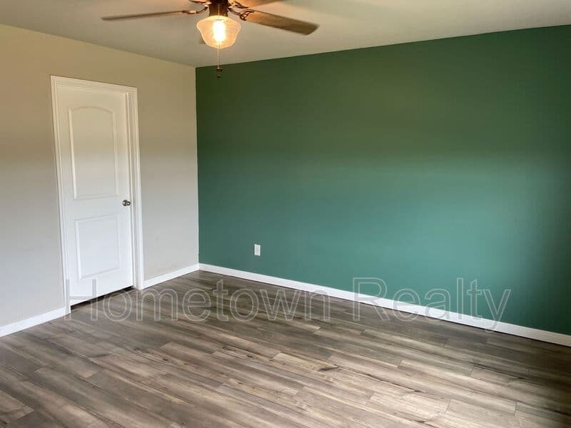 El Reno House: 1712 Vermilion Lane