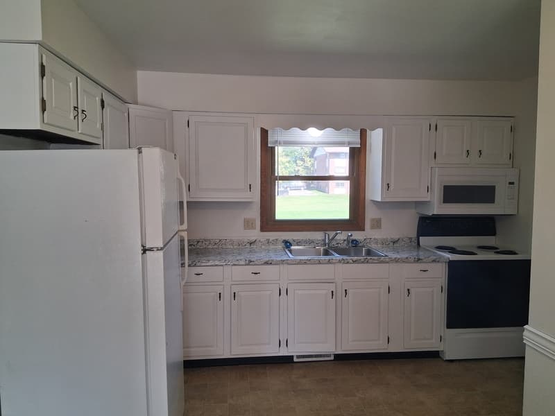 Kewaskum Condo: 522 Lin de Lane