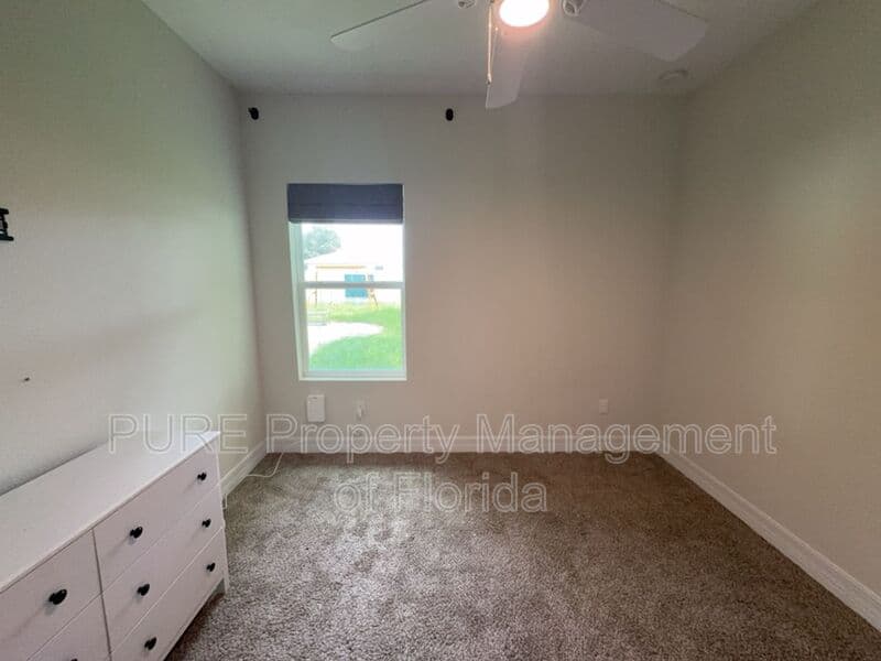 Ocala House: 13831 Sw 33rd Terr