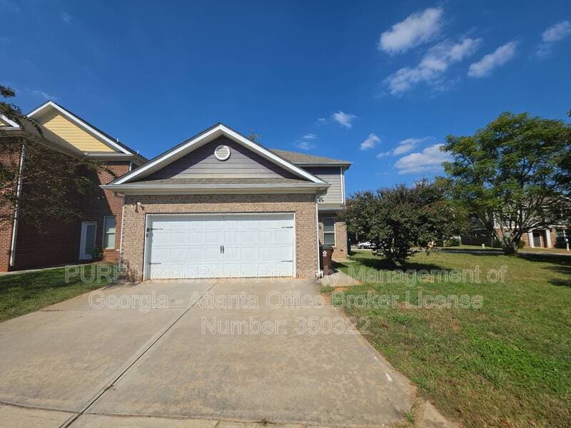 Mcdonough House: 554 Tulip Ln