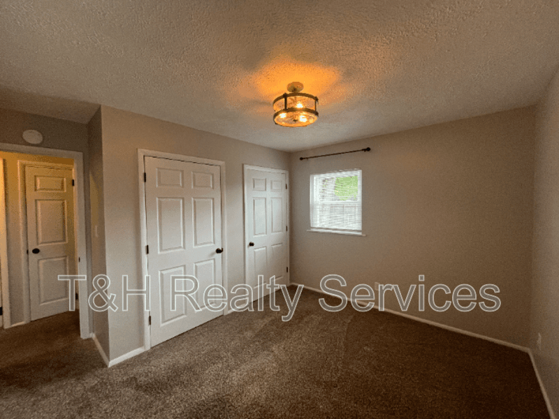 Kokomo House: 1306 Council Court