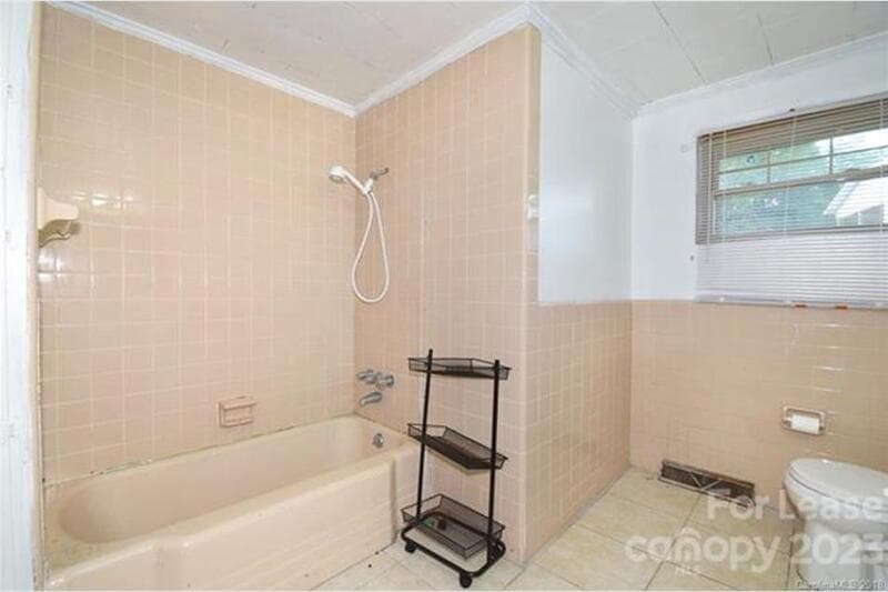 Concord Condo: 49 Fenix Dr SW