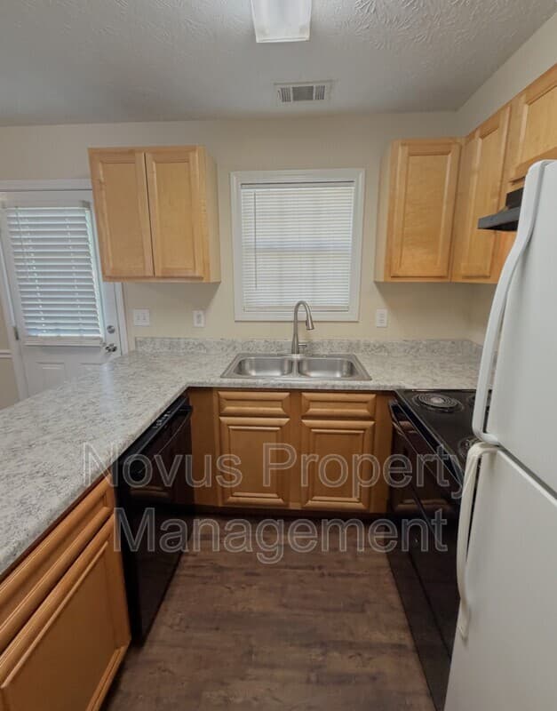Bremen Townhome: 519 Lawson Street