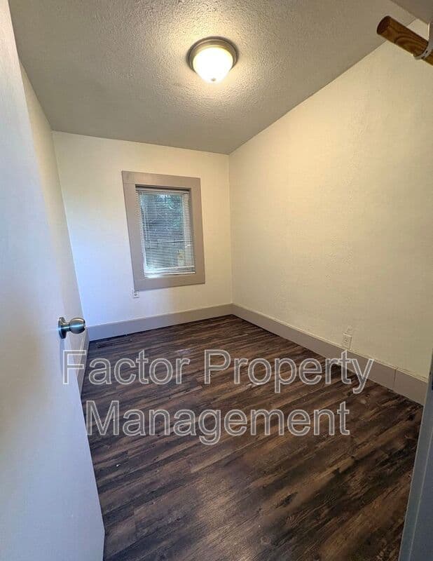 Mankato Condo: 103 Locust St.