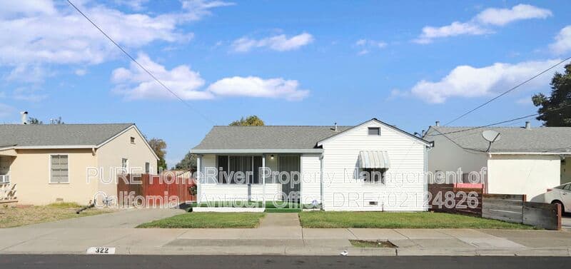 Antioch House: 322 W. Madill Street