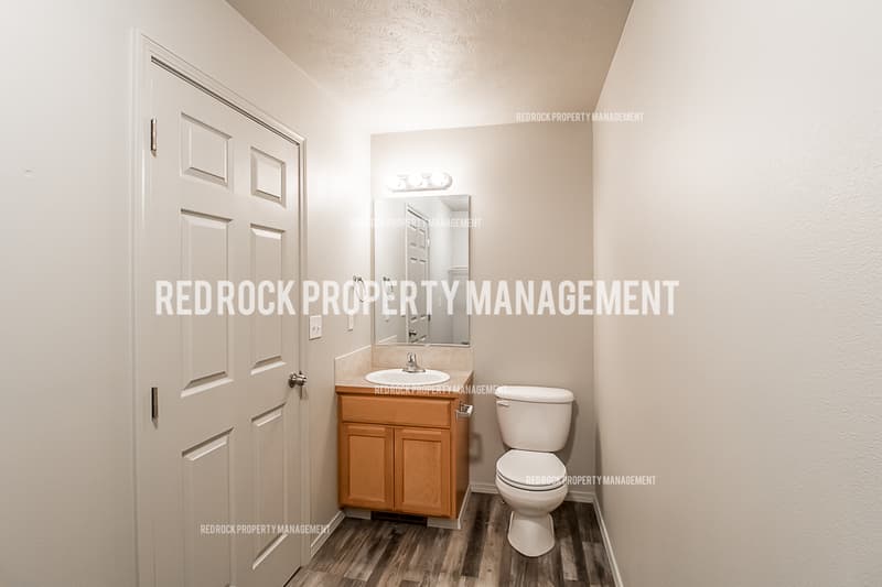 Spokane Valley Condo: 1603 Drummond Street